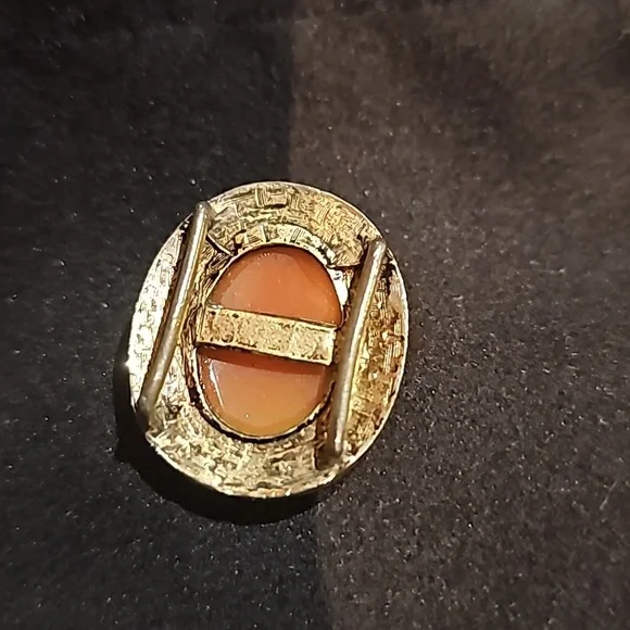 Cameo - Picture 2 of 4